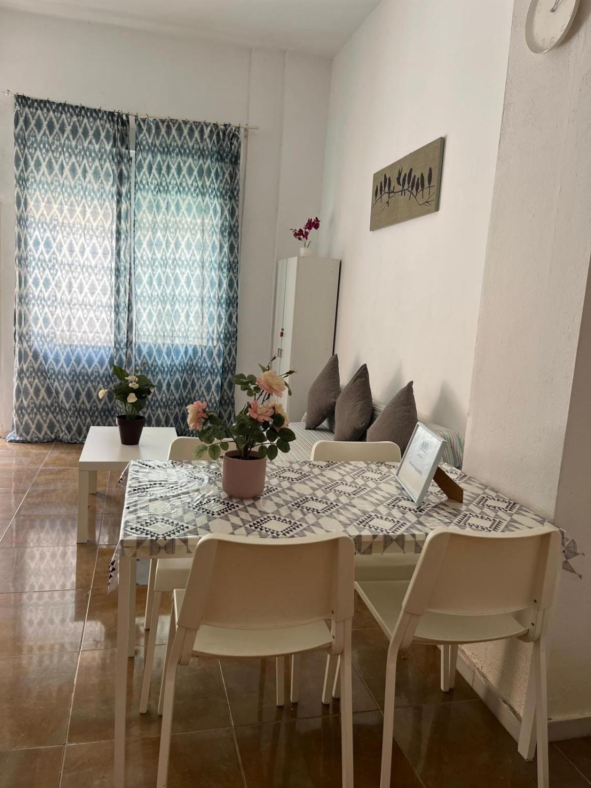 Becquer 2 Apartment Malaga Exterior photo